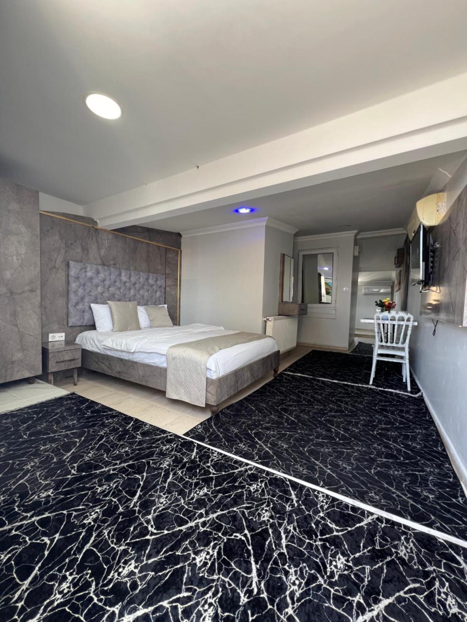Aparthotel Taksim Brand *
